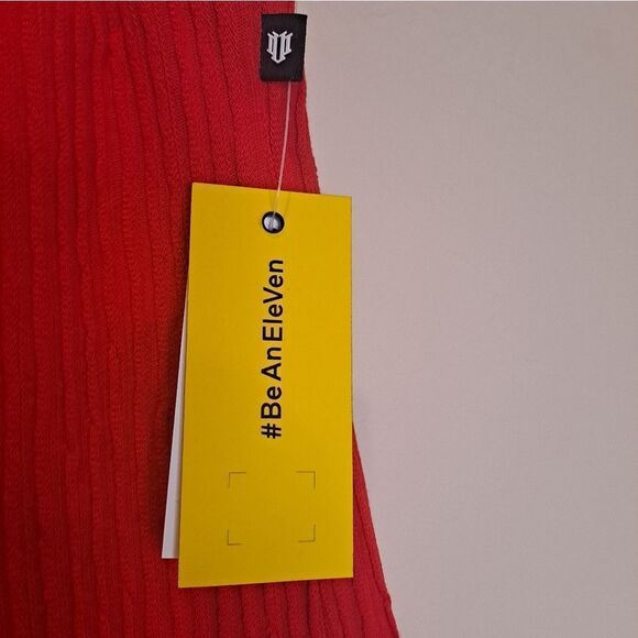 EleVen by Venus Williams Women's Bloom Red Short NWT Size Small - Picture 7 of 11